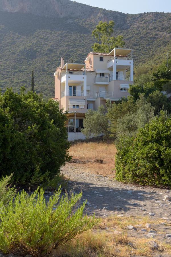Nikole'S Villas Luxury 180M2 Tirós Exteriér fotografie