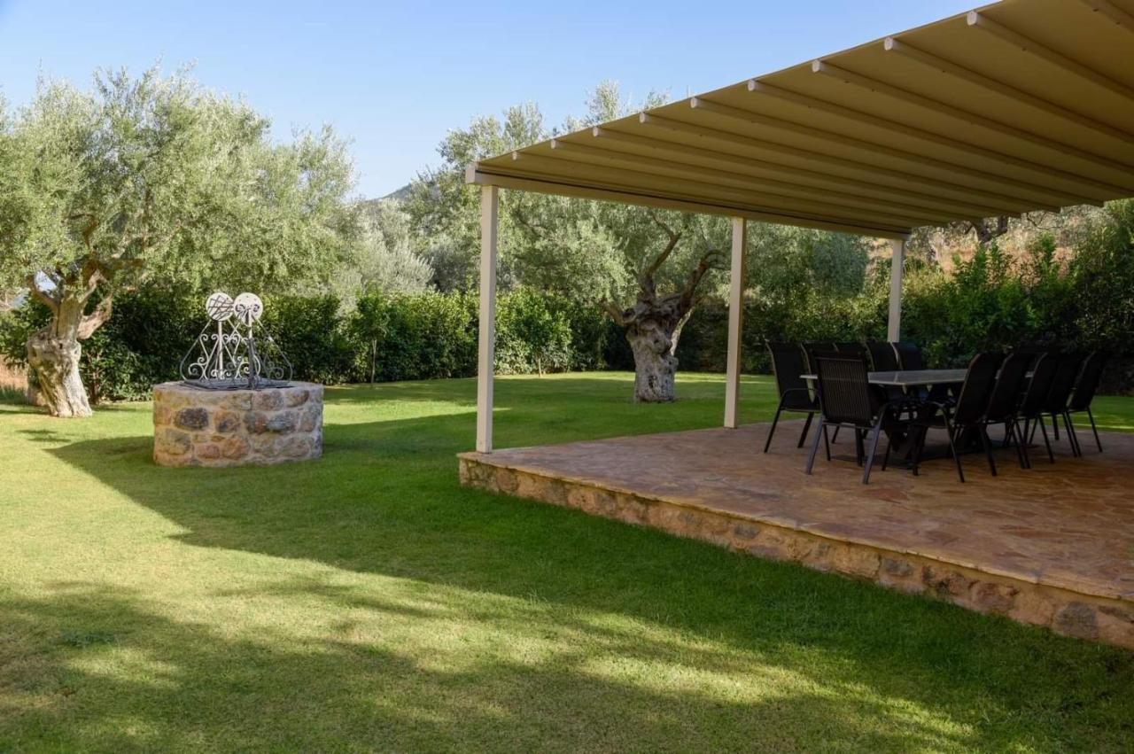 Nikole'S Villas Luxury 180M2 Tirós Exteriér fotografie